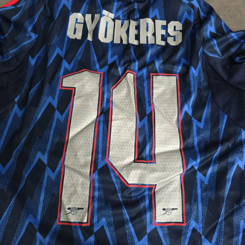 ADIDAS ARSENAL FC KIDS AWAY JERSEY - UK 13/14 YRS