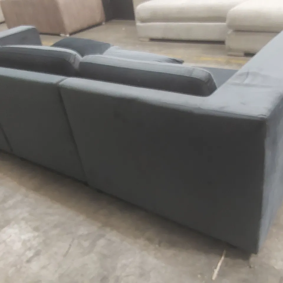 QUALITY DESIGNER 4 SEATER VELVET UPHOLSTERED SOFA