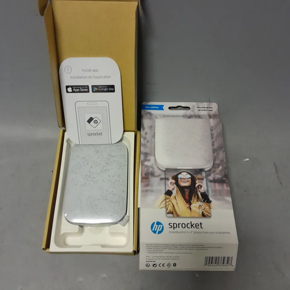 BOXED HP SPROCKET INSTANT PRINTER IN GREY SPECKLE