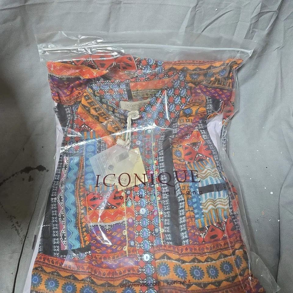 BOX OF APPROXIMATELY 20 ASSORTED CLOTHING ITEMS INCLUDING  PRIMA DONNA TWIST BRIEFS , ICONIQUE PATTERNED TOP, GORSENIA  BEIGE LACE BRIEFS AND ROEA ERII TOP 