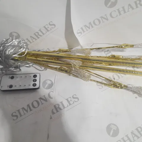 SARA DAVIES SET OF 2 STARBURST LIGHTS