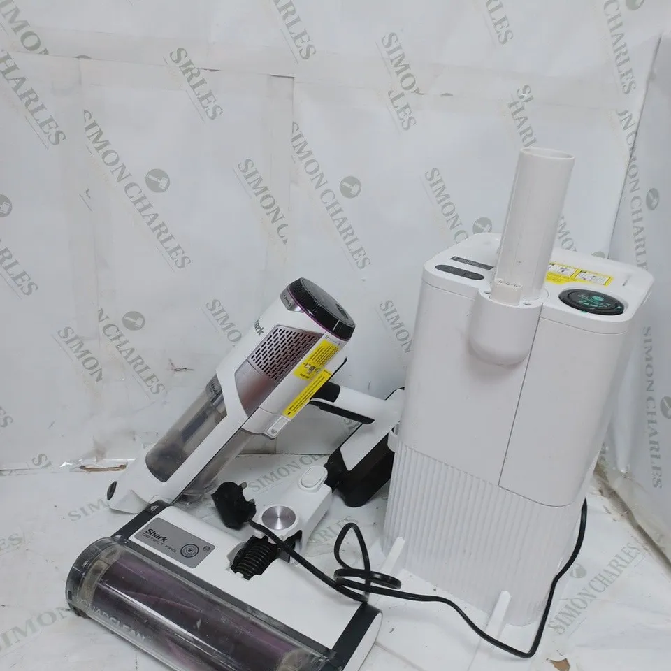 BOXED SHARK DETECT PRO 1.3L AUTO EMPTY VACUUM CLEANER IW3510UK