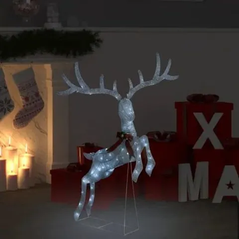BOXED SILVER REINDEER WITH WHITE LED LIGHTS