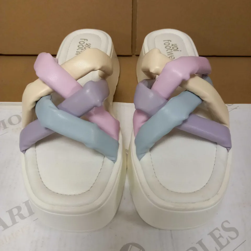 KOI FOOTWEAR MULTICOLOUR LARGE STRAP HIGH PLATFORM SANDALS - SIZE UK 4