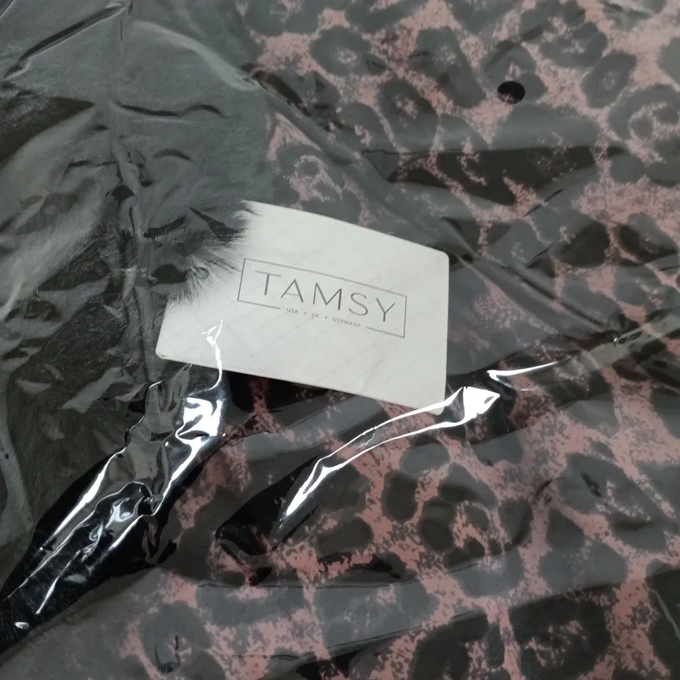 A BOX OF APROXIMATELY 15 TAMSY LEOPARD PRINT SHAWLS