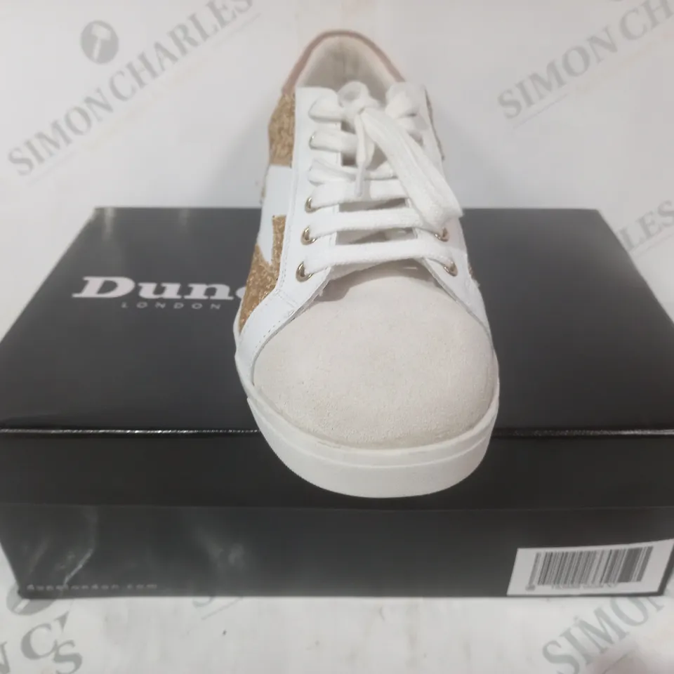 BOXED PAIR OF DUNE LONDON ENERGISED LIGHTNING BOLT TRAINERS IN GOLD/WHITE/PINK SIZE 7