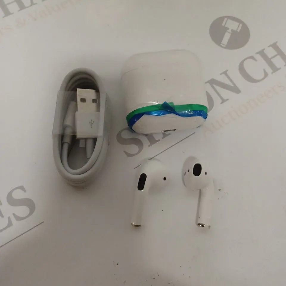 PRO 200 WIRELESS EARPHONE AND CHARGING CASE 