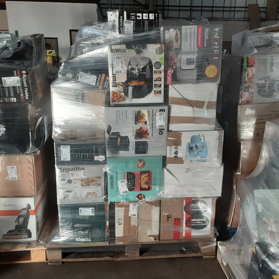 PALLET OF APPROXIMATELY 36 ASSORTED PRODUCTS TO INCLUDE