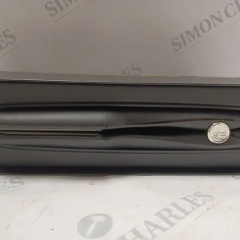 GHD MAX - WIDE PLATE HAIR STRAIGHTENER - BLACK