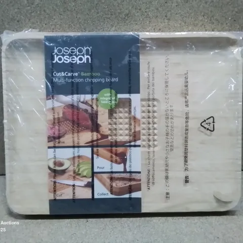 JOSEPH JOSEPH CUT&CARVE MULTI FUNCTION CHOPPING BOARD