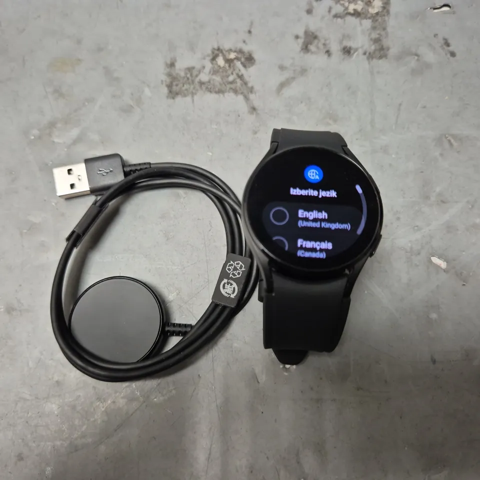 SAMSUNG GALAXY WATCH 4 