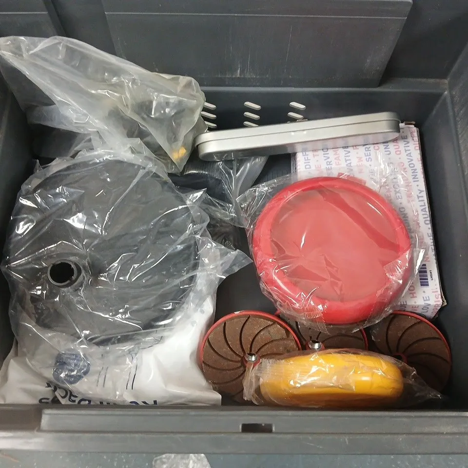 LOT OF ASSORTED HOUSEHOLD ITEMS TO INCLUDE PILLOW MIST, LCD CLOCK AND BABY SOOTHERS