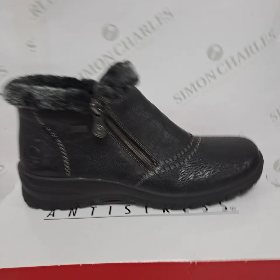 BOXED RIEKER ANKLE BOOTS WITH FUR CUFF, BLACK - SIZE 7.5