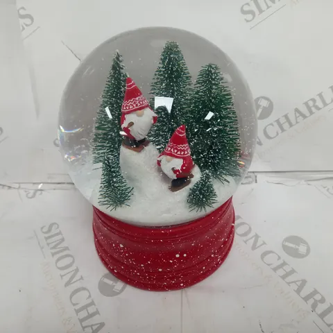 SANTA EXPRESS CHRISTMAS CHARACTER MUSICAL WATER SPINNER