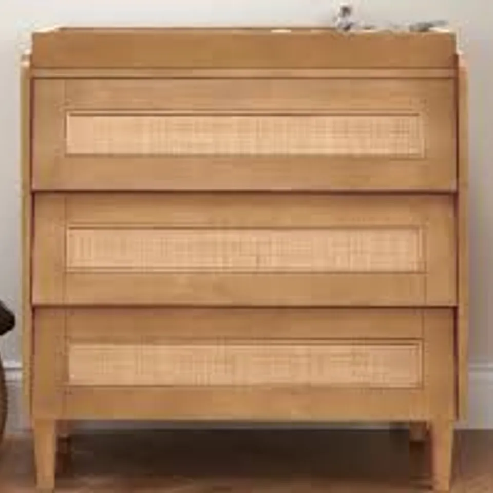 BOXED TUTTI BAMBINI JAPANDI CHEST CHANGER - LIGHT OAK (2 BOXES)