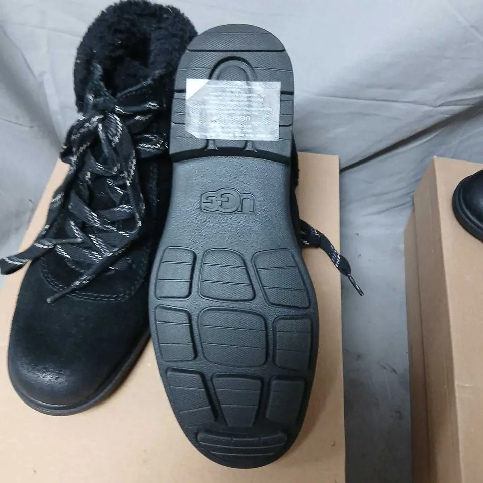 UGG HARRISON LACE BLACK SUEDE BOOTS – UK5 (WOMEN)