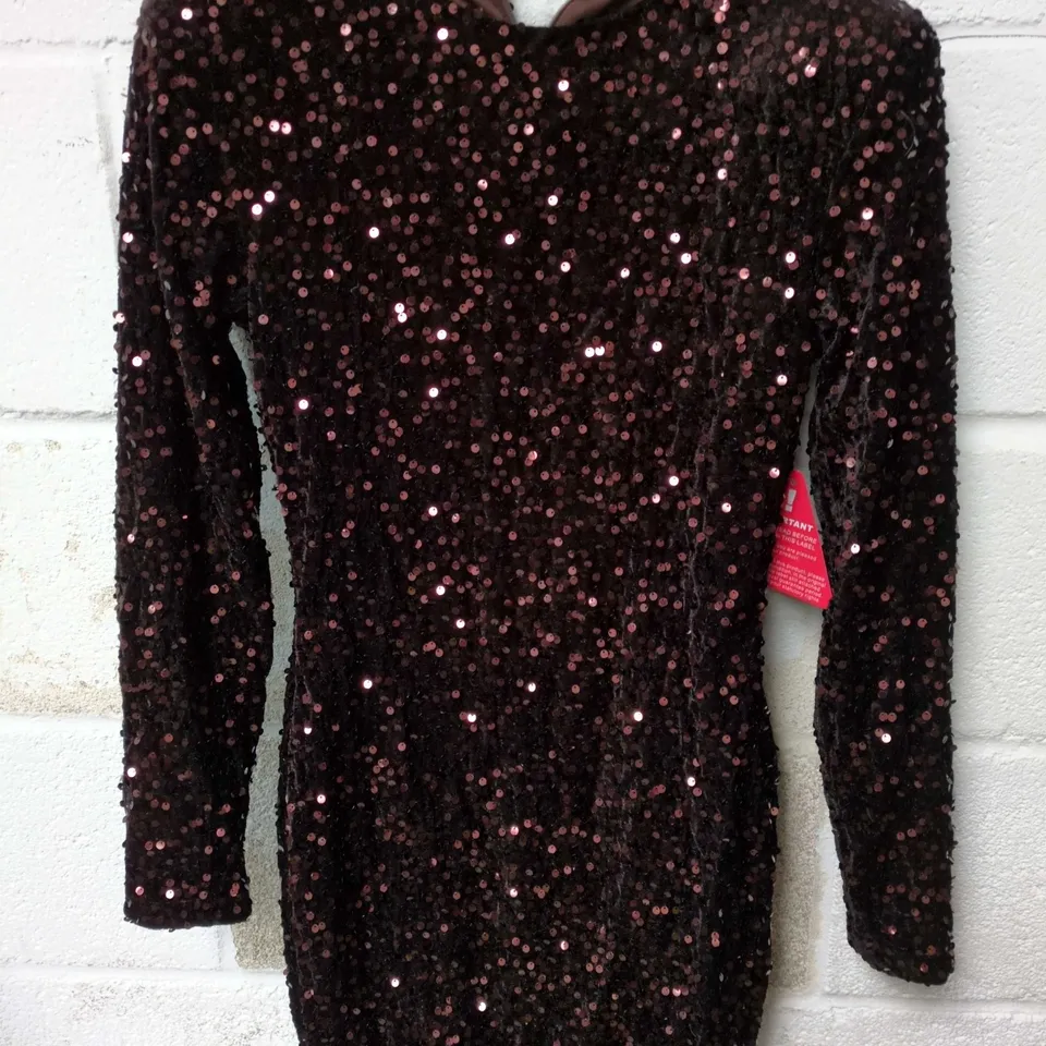 AZ PARIS WOMEN'S SEQUINED VELVET DRESS – CHOCOLATE SIZE 10