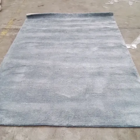 QUALITY DESIGNER AREA RUG - APPROXIMATELY 225X60CM