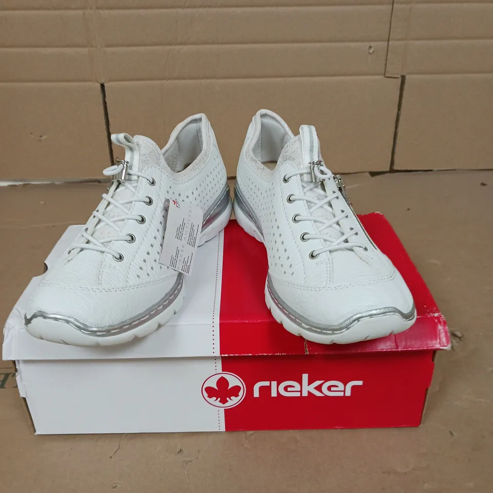 RIEKER SIDE ZIP TRAINERS WHITE SIZE 8