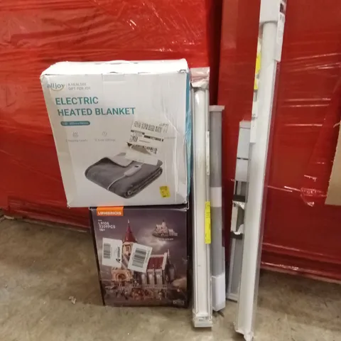 PALLET OF ASSORTED HOUSEHOLD GOODS AND PRODUCTS TO INCLUDE; KIDS TOYS, LARGE QUANTITY OF BLINDS, ELECTRIC BLANKET ETC