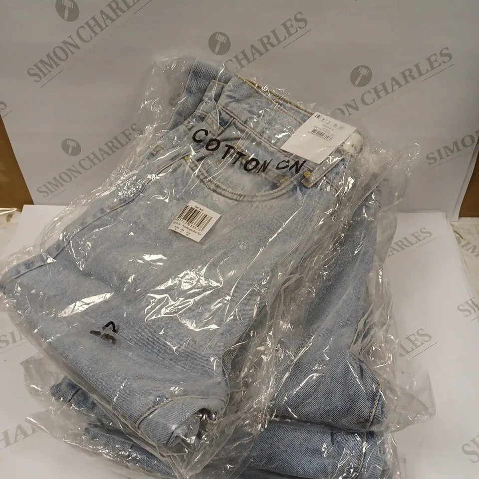BOX OF APPROXIMATELY 6 COTTON ON DAD JEANS ROADKNIGHT BLUE - 8 