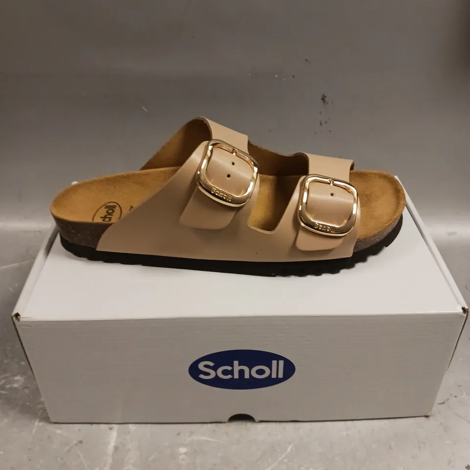 BOXED PAIR OF SCHOLL LEATHER SOFTSTEP OPEN TOE SHOES - 7