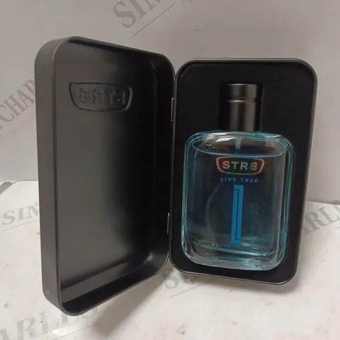APPROXIMATELY 30 STR8 LIVE TRUE EAU DE TOILETTE (30 x 100ml)