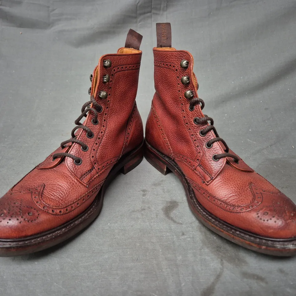 BOXED PAIR OF JOSEPH CHEANEY & SONS ANKLE BOOTS IN BROWN SIZE 6.5