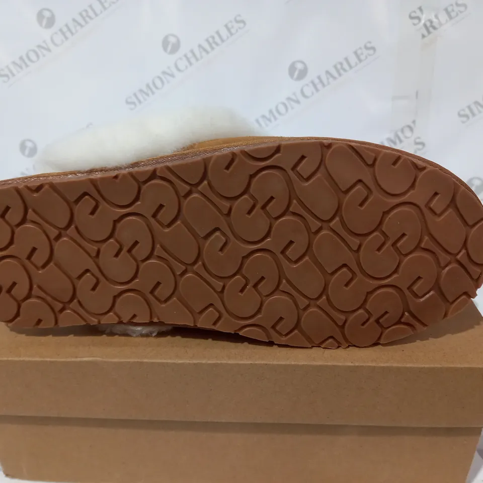 UGG FUR LINED TAN SLIPPERS SIZE 5