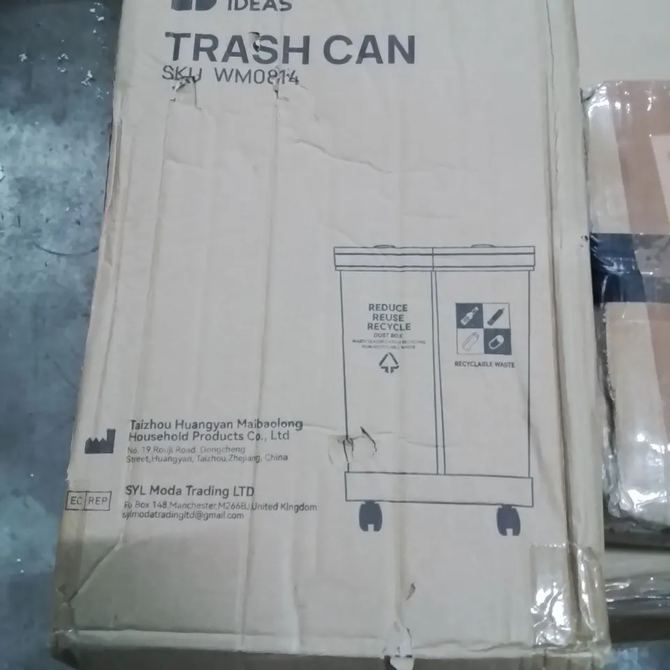 BOXED TRASH CAN 