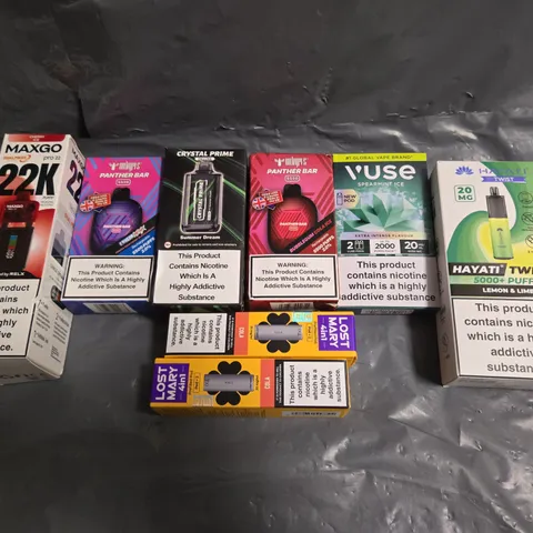 APPROXIMATELY 20 ASSORTED E-CIGARETTE & VAPING ITEMS IN VARIOUS BRANDS 