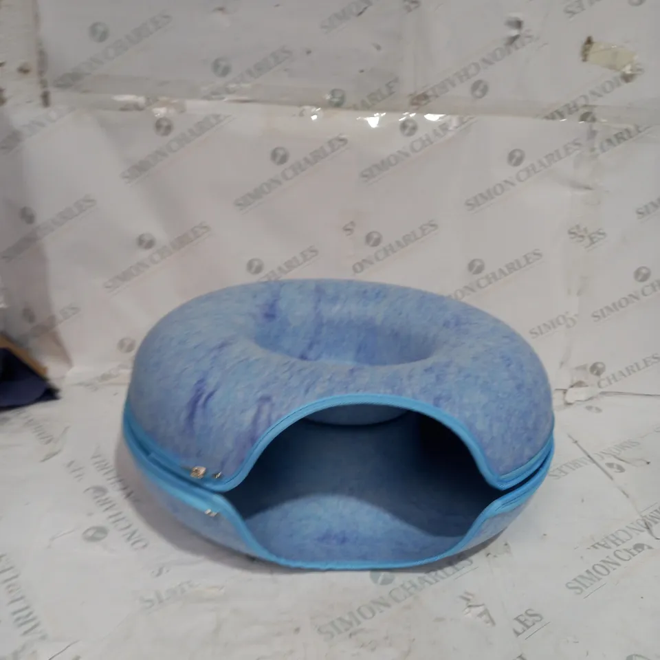 LARGE PET RABBIT PLAY CAVE 