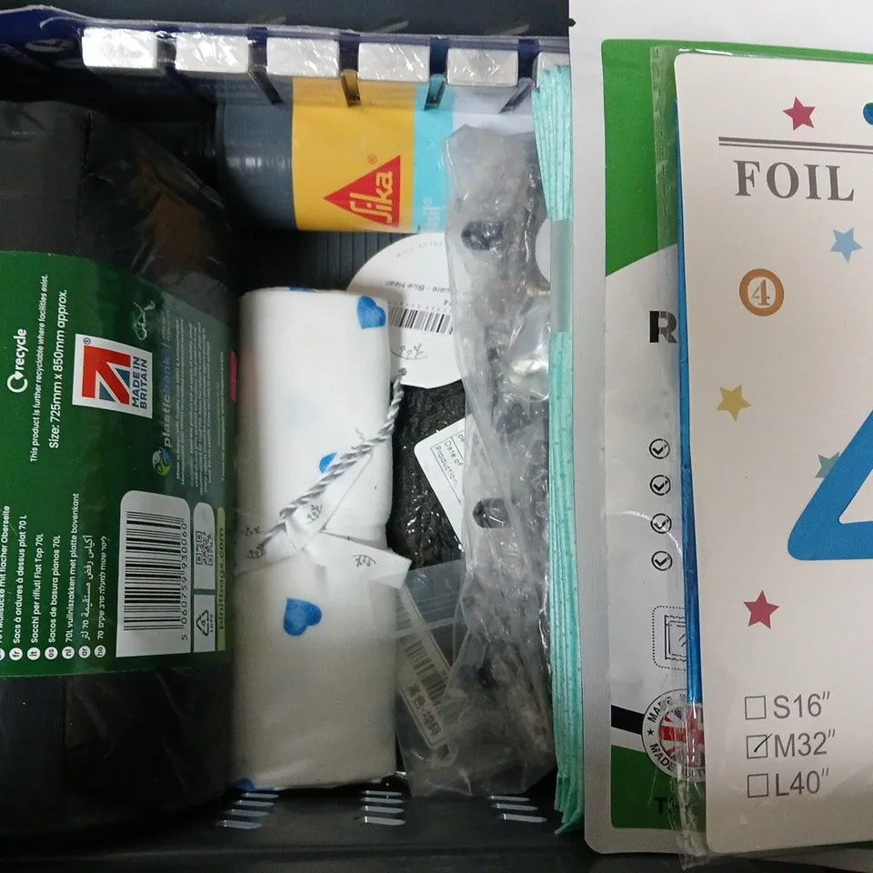 APPROXIMATELY 10 ASSORTED ITEMS TO INCLUDE - TITAN MOUSE & RAT REPELLENT SACHETS , FOIL 3 BALLOON ETC