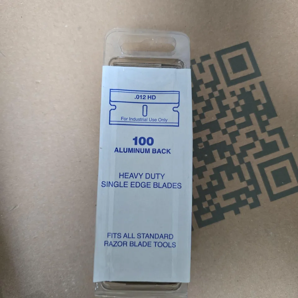 TOTE OF APPROXIMATELY 12 ASSORTED ITEMS TO INCLUDE:  100 SINGLE EDGE RAZORS 