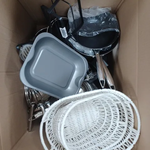 APPROXIMATELY 15 ASSORTED HOUSEHOLD/KITCHENWARE PRODUCTS - COLLECTION ONLY 