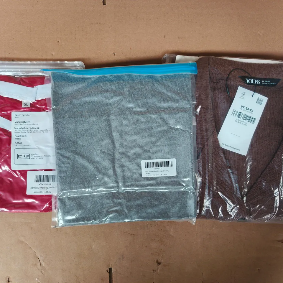 APPROXIMATELY 20 ASSORTED CLOTHING AND FASHION PRODUCTS IN VARIOUS STYLES AND SIZES - COLLECTION ONLY