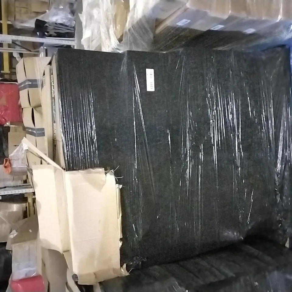 PALLET OF ASSORTED ITEMS INCLUDING HEATH AZ REPLACEABLE TOOTH BRUSH HEADS, NALAN GAME CARDS PORTABLE STORAGE BOX, STRONG SUCTION BATH MATS, CHRISTMAS ORNAMENTS, AIRFEEL PERSONAL AIR PURIFIER