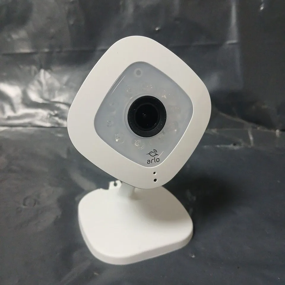 BOXED ARLO Q PLUS HD SECURITY CAMERA
