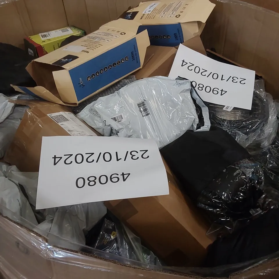 PALLET TO CONTAIN A LARGE ASSORTMENT OF GARDEN HOSE PRODUCTS