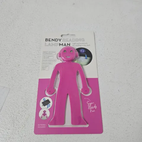 BOX OF APPROXIMATELY 15 ASSORTED HOUSEHOLD ITEMS INCLUDING BENDY READING LAMP MAN AND MOULD MAGIC EXTREME