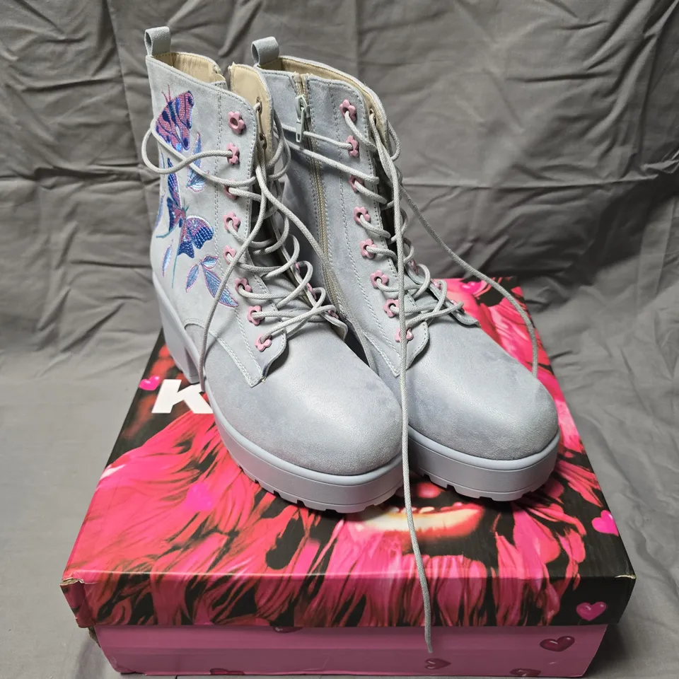 BOXED PAIR OF KOI BUTTERFLY DUNE SUEDE PLATFORM MILITARY BOOTS IN BLUE -  7