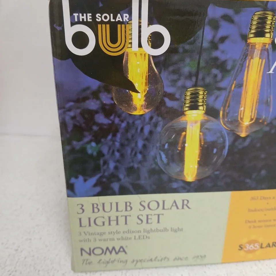 NOMA GARDEN ART 3-BULB SOLAR LIGHT SET – OUTDOOR GARDEN LIGHTING