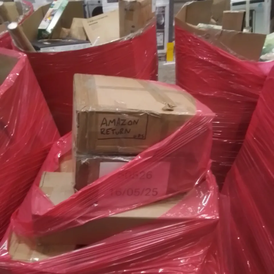 PALLET OF ASSORTED HOUSEHOLD GOODS AND FURNITURE TO INCLUDE VARIOUS HIGH STREET RETURNS
