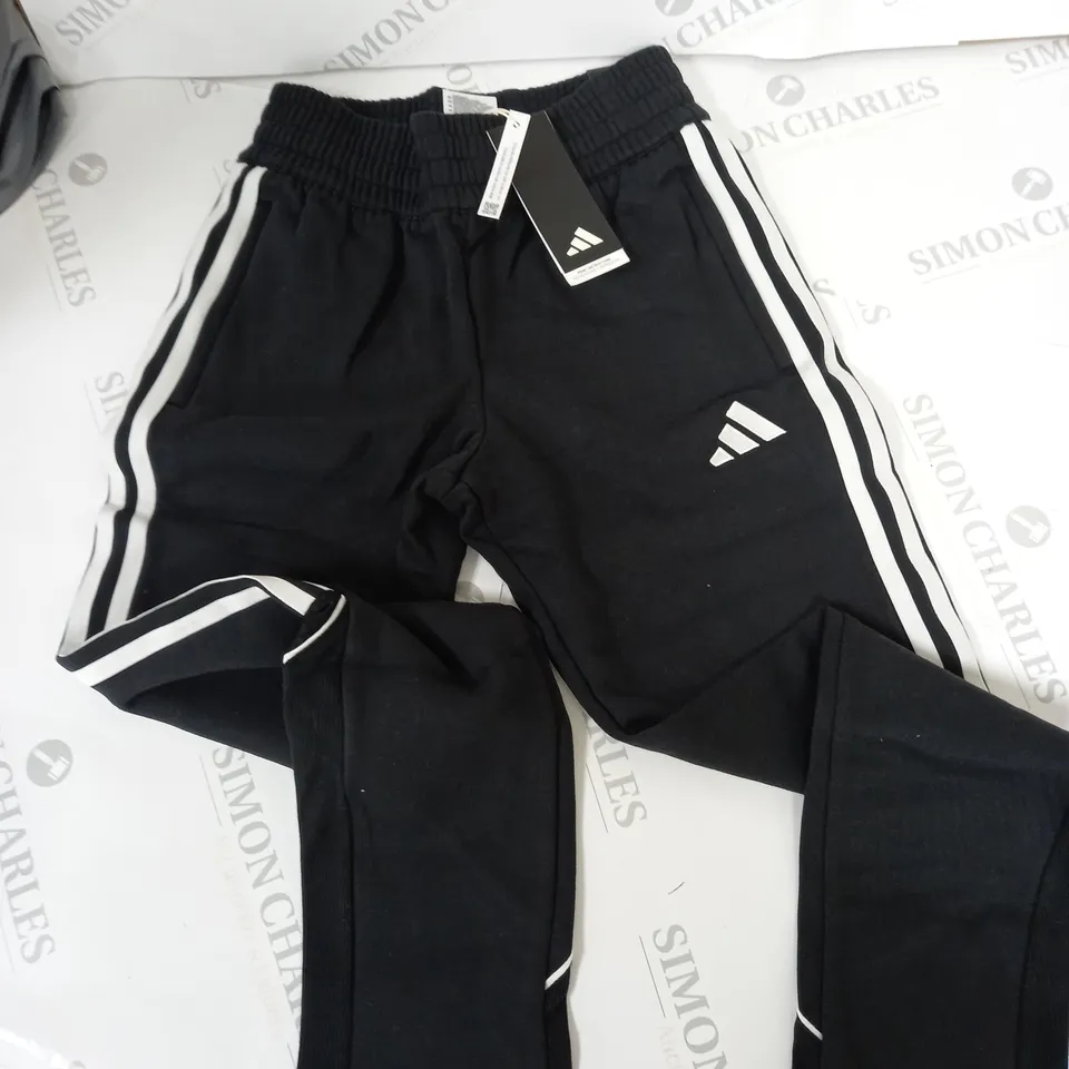 ADIDAS TIRO KIDS BLACK JOGGERS - 9/10 YRS