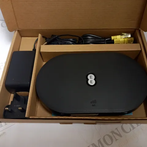 EE HYBRID CONNECT HUB