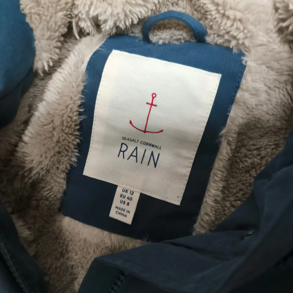 SEASALT CORNWALL RAIN LINED COAT IN UTILITY BLUE - UK 12