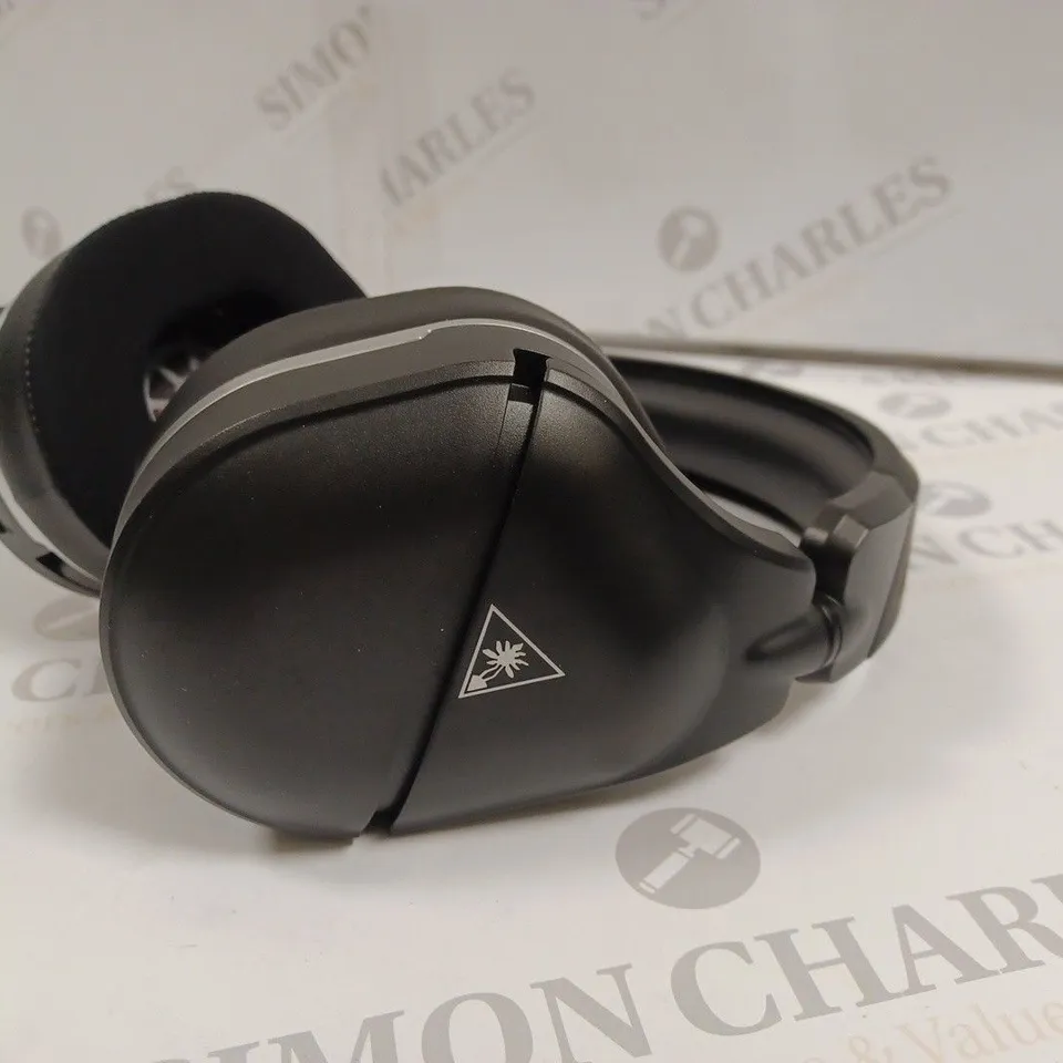 BOXED TURTLE BEASCH STEALTH 700 AMPLIFIED GAMING HEADSET