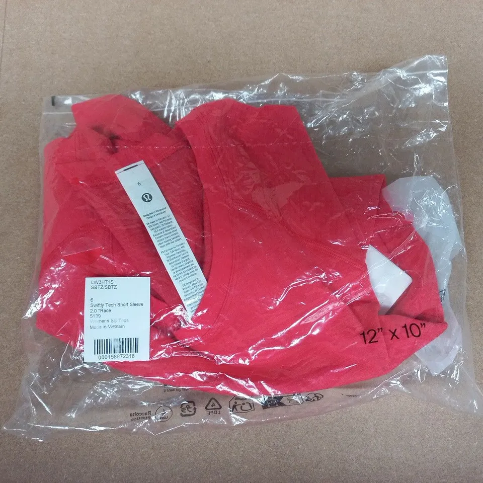 SWIFTLY TECH SHORT SLEEVE TOP – WOMEN'S, RED, UK 6