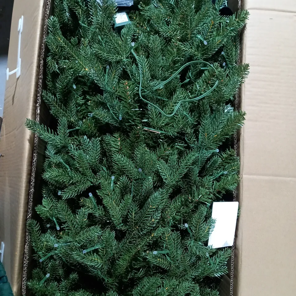 SANTA'S BEST 116 FUNCTION PRE-LIT AUBURN CHRISTMAS TREE - COLLECTION ONLY