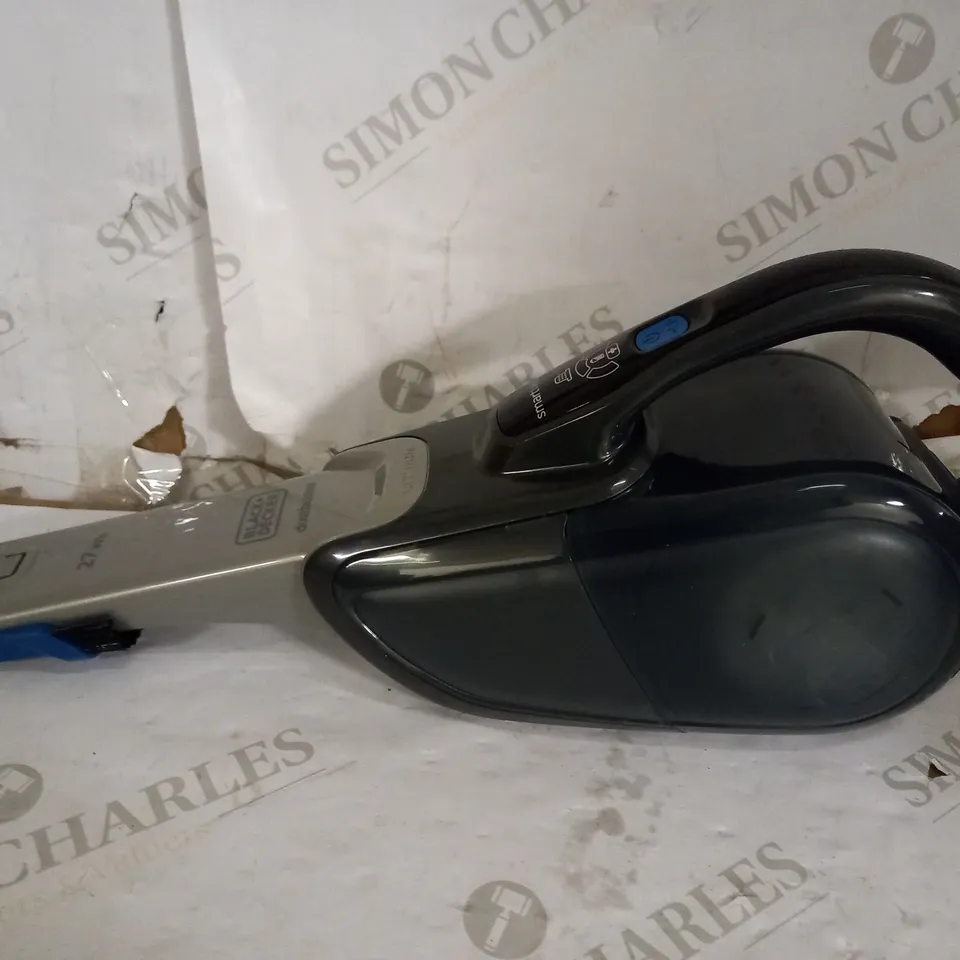 BLACK + DECKER SMARTTECH DUSTBUSTER 